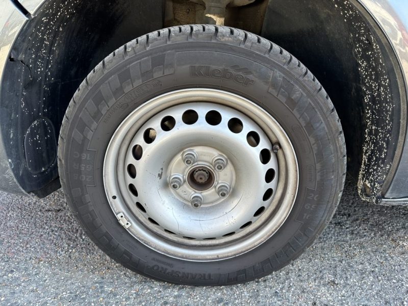 VOLKSWAGEN TRANSPORTER 2.8T L1H1 2.0 TDI DSG7 CAMERA DE RECUL / CARPLAY 