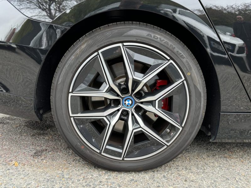 BMW SERIE 5 550e M Sport xDrive - PACK ENTRETIEN 7ans BMW