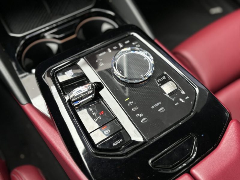 BMW SERIE 5 550e M Sport xDrive - PACK ENTRETIEN 7ans BMW