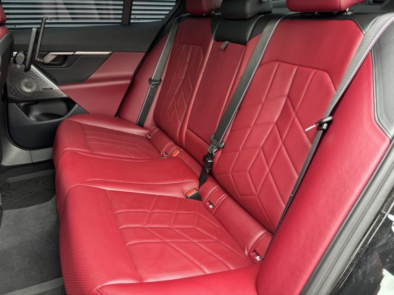 BMW SERIE 5 550e M Sport xDrive - PACK ENTRETIEN 7ans BMW