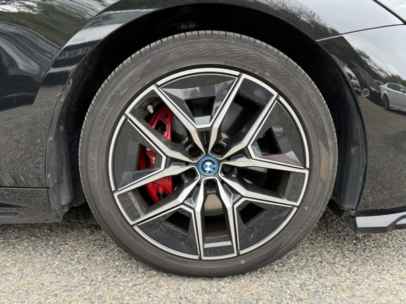 BMW SERIE 5 550e M Sport xDrive - PACK ENTRETIEN 7ans BMW