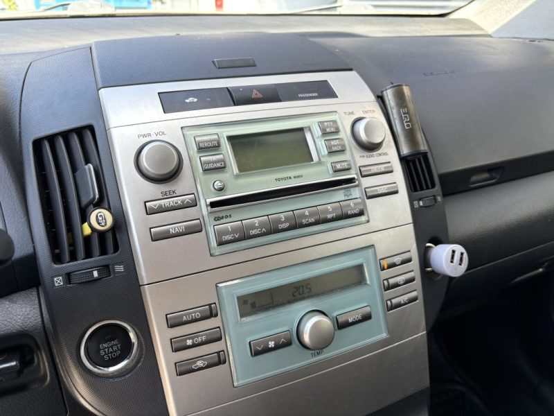 TOYOTA COROLLA VERSO 2.2 D4D 177CH 7PL 