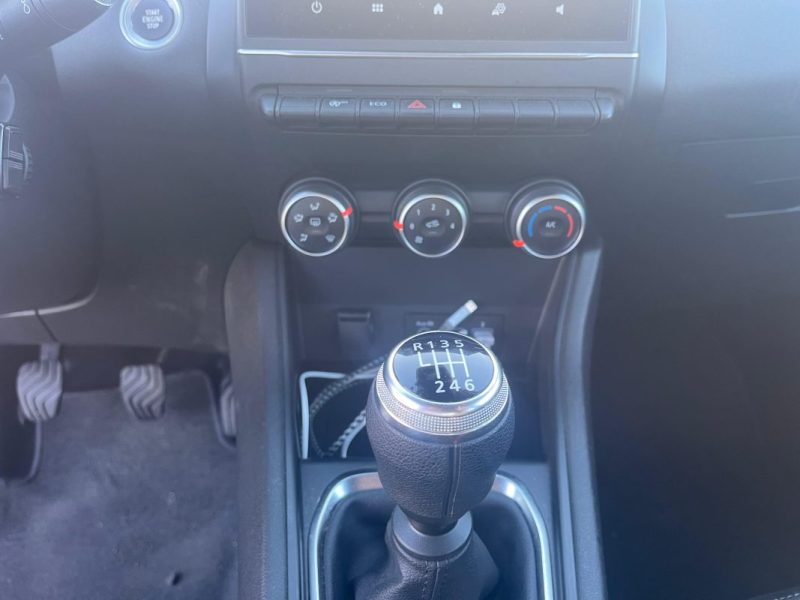 RENAULT CAPTUR II 1.5 BLUE DCI 95 ZEN - DISTRI NEUVE - GARANTIE