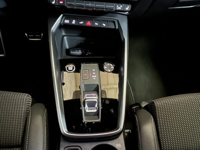  AUDI A3 SPORTBACK 40 TFSI HYBRID 204CH S TRONIC BVA - 55000KM