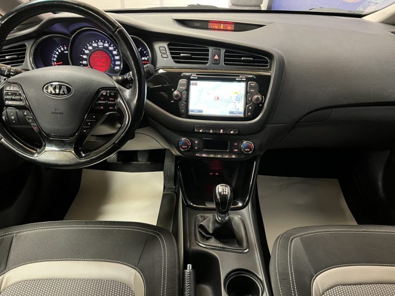 KIA CEE-D KIA CEED-D 1.4 100ch Style - 116500KM  2015