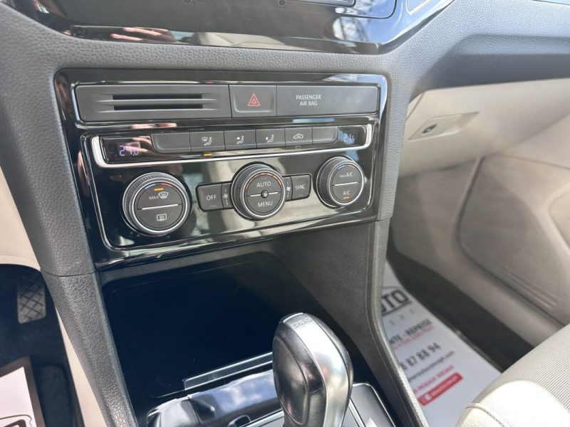 VOLKSWAGEN GOLF SPORTSVAN 1.6 TDI 110ch BlueMotion Technology FAP Carat DSG7 