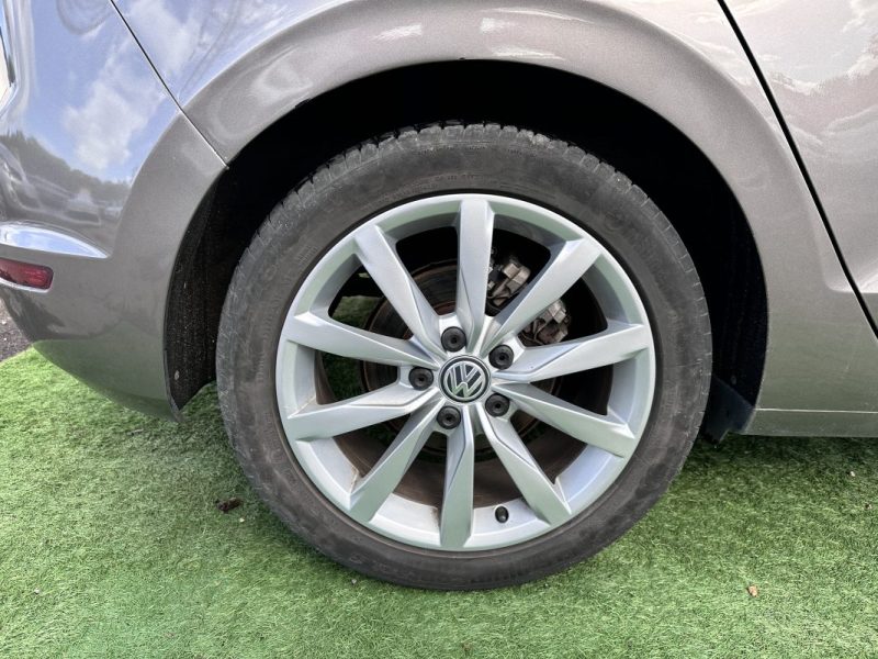 VOLKSWAGEN GOLF SPORTSVAN 1.6 TDI 110ch BlueMotion Technology FAP Carat DSG7 