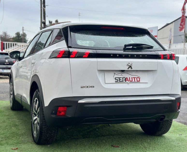 PEUGEOT 2008 II 1.5 BlueHDi 100ch S&S BUSINESS 1ERE MAIN
