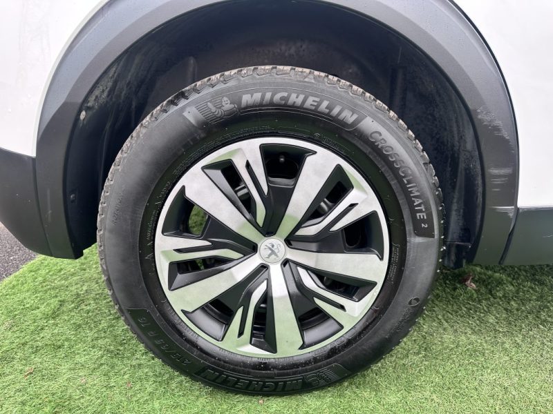 PEUGEOT 2008 II 1.5 BlueHDi 100ch S&S BUSINESS 1ERE MAIN