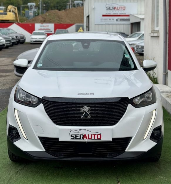 PEUGEOT 2008 II 1.5 BlueHDi 100ch S&S BUSINESS 1ERE MAIN