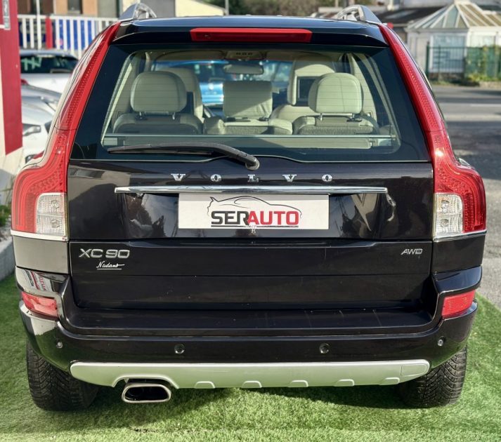 VOLVO XC90 2.4 D5 200 AWD MOMENTUM GEARTRONIC 7PL - 1ER MAIN