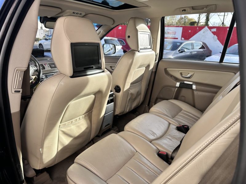 VOLVO XC90 2.4 D5 200 AWD MOMENTUM GEARTRONIC 7PL - 1ER MAIN