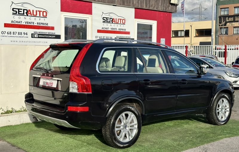 VOLVO XC90 2.4 D5 200 AWD MOMENTUM GEARTRONIC 7PL - 1ER MAIN