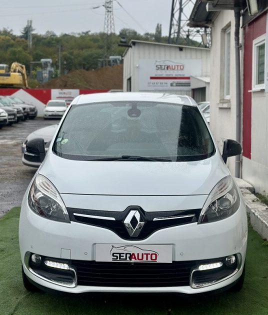 RENAULT SCENIC III 1.5 dCi 110ch BOSE EDITION eco²
