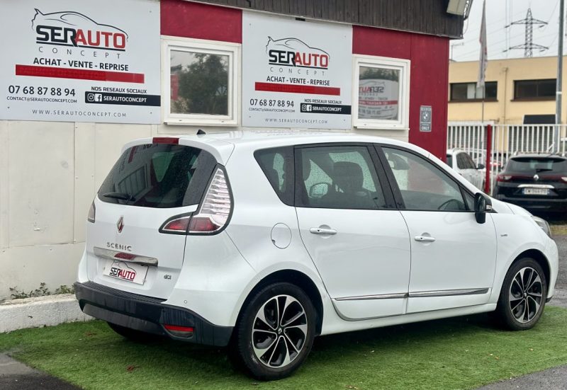 RENAULT SCENIC III 1.5 dCi 110ch BOSE EDITION eco²