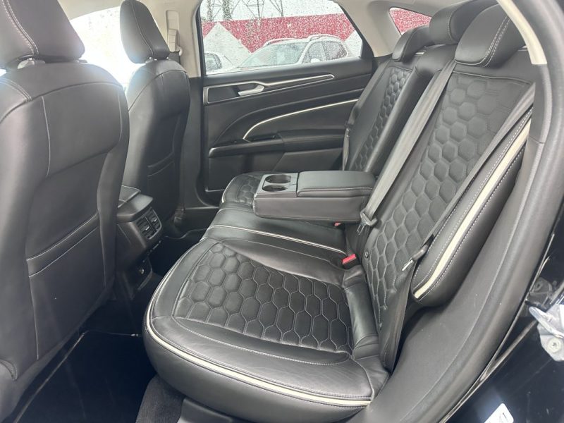 FORD MONDEO HYBRID 2.0 HYBRID 187CV BVA6 VIGNALE 