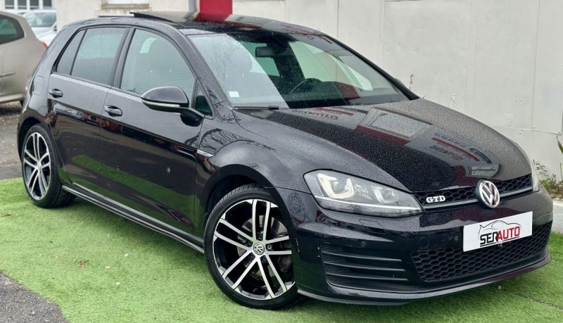 VOLKSWAGEN GOLF 2.0 TDI 184ch BlueMotion Technology FAP GTD DSG6 / TOIT OUVRANT 