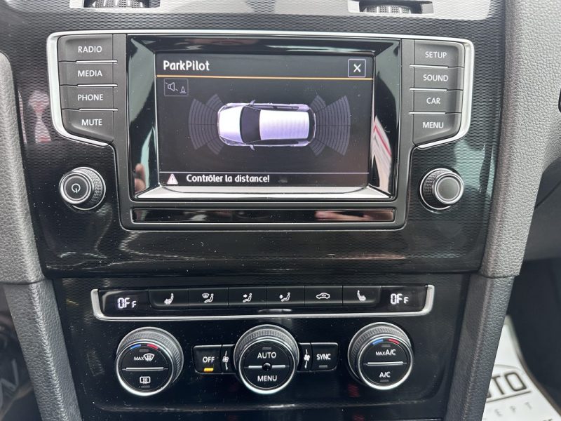 VOLKSWAGEN GOLF 2.0 TDI 184ch BlueMotion Technology FAP GTD DSG6 / TOIT OUVRANT 