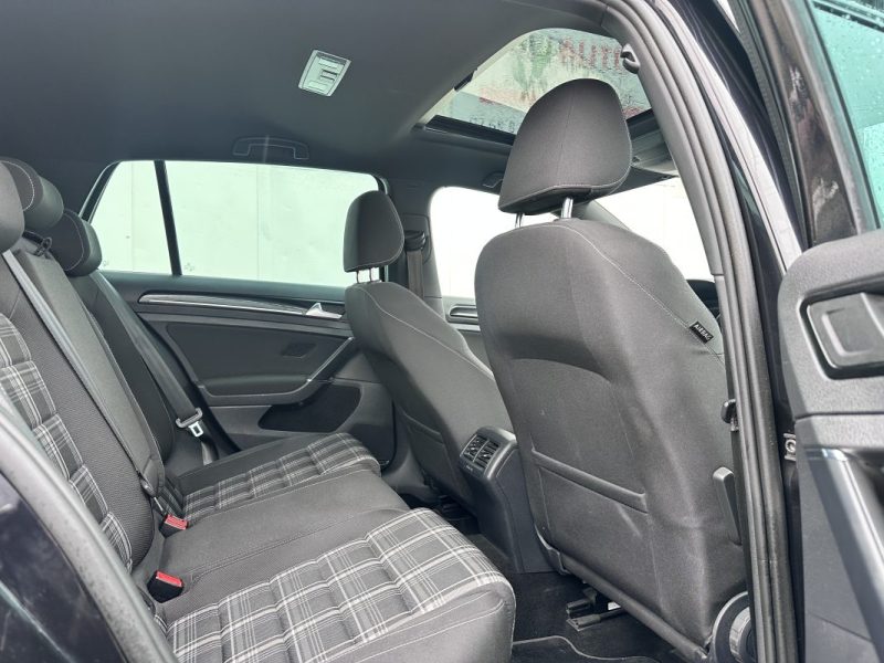 VOLKSWAGEN GOLF 2.0 TDI 184ch BlueMotion Technology FAP GTD DSG6 / TOIT OUVRANT 