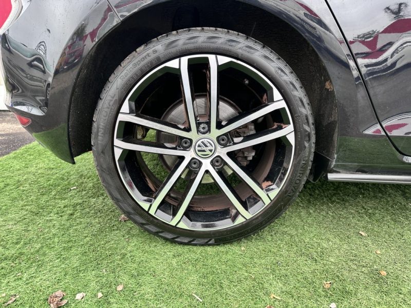 VOLKSWAGEN GOLF 2.0 TDI 184ch BlueMotion Technology FAP GTD DSG6 / TOIT OUVRANT 