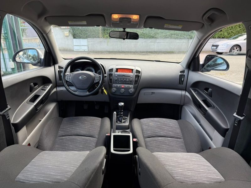 KIA CEED 1.4l CVVT ACTIVE 105CV 5P 2009