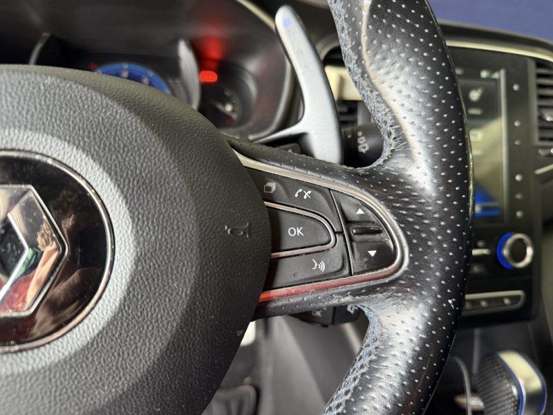 RENAULT  Mégane IV GT 1.6 TCe EDC7 205cv - Park assit - Caméra 