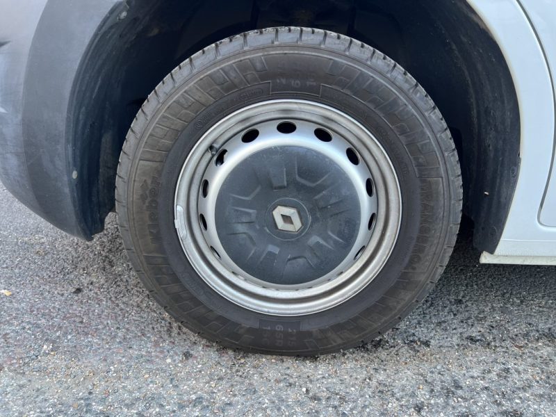 RENAULT MASTER F3300 L2H2 2.3 dCi 125ch FRIGORIFIQUE - TVA RÉCUPÉRABLE 