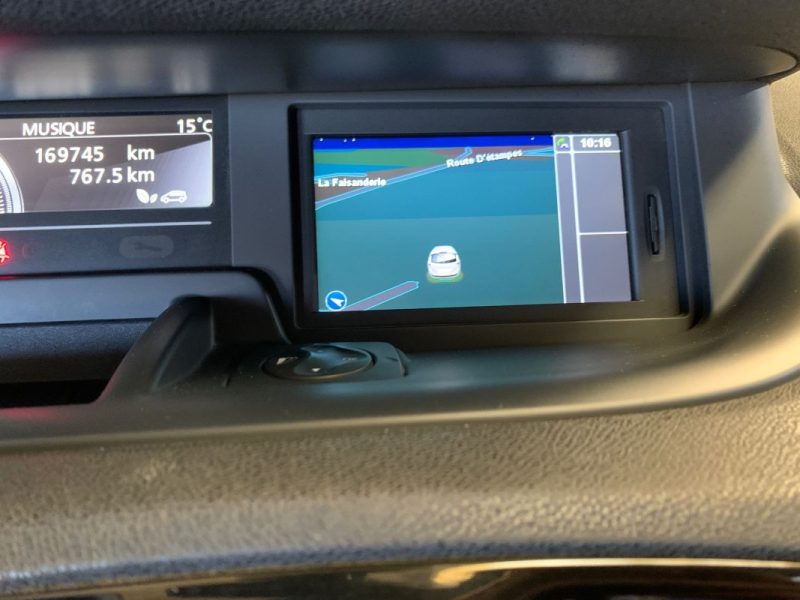 RENAULT GRAND SCENIC III 7p INITIAL PARIS 1.6 dCi 130ch BVM6-Toit ouvrant-Siège chauffant- Attelage 