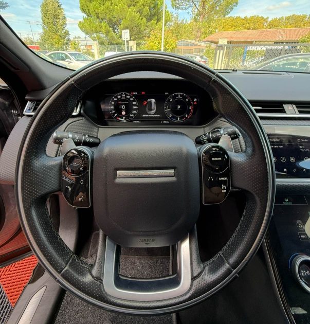 Range Rover VELAR 2.0 D 240 AWD SE R-DYNAMIC (665E/MOIS)