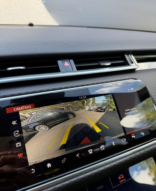 Range Rover VELAR 2.0 D 240 AWD SE R-DYNAMIC (665E/MOIS)