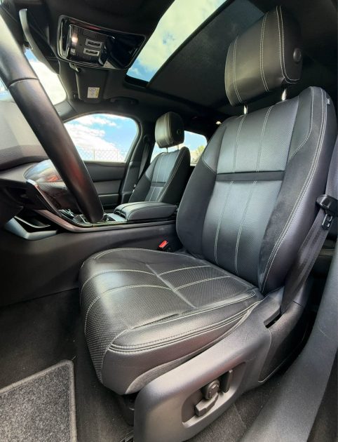 Range Rover VELAR 2.0 D 240 AWD SE R-DYNAMIC (665E/MOIS)