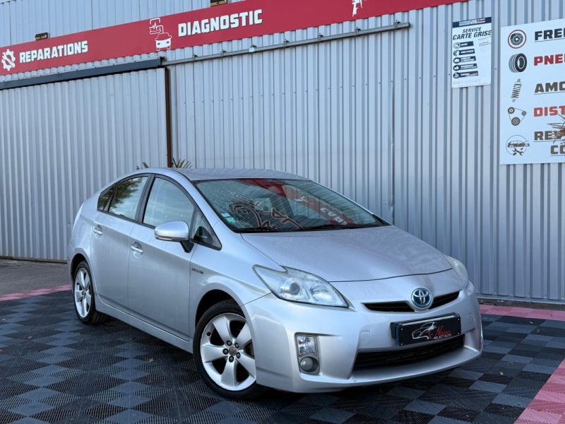 TOYOTA PRIUS 136H ACTIVE GARANTIE 12 MOIS