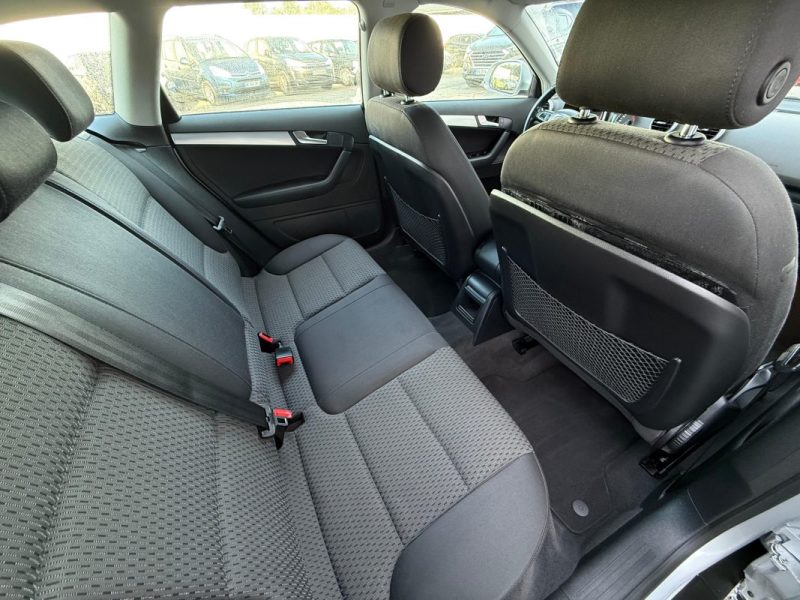 AUDI A3 2.0 TDI 140 AMBIENTE 2009 GARANTIE 12 MOIS