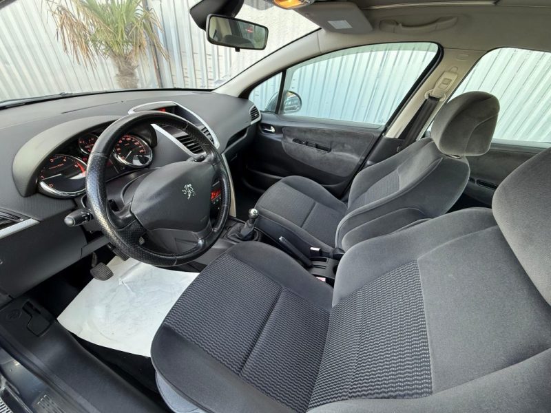 PEUGEOT 207 1.6 HDi 1560cm3 109cv  2007
