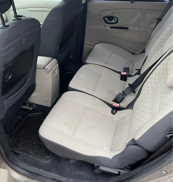 Renault Grand Scenic 1.5 Dci 105 Ch 7 Place Garantie 