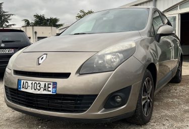 Renault Grand Scenic 1.5 Dci 105 Ch 7 Place Garantie 