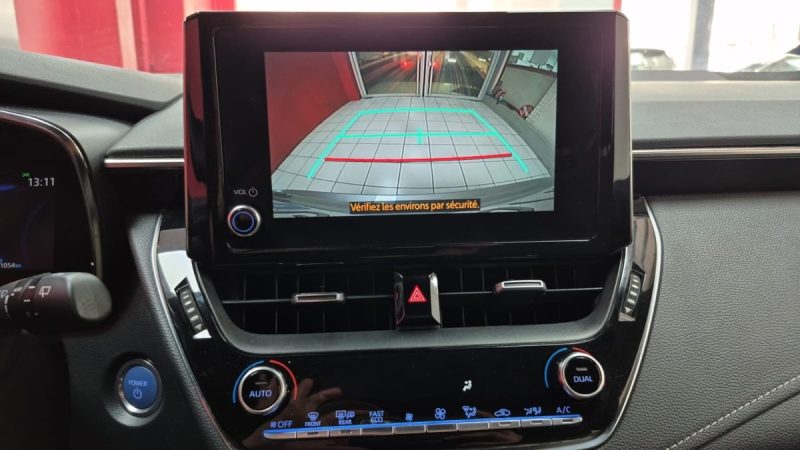 TOYOTA COROLLA TOURING SPORTS 184cv DYNAMIC BUSINESS/1 ERE MAIN/TVA RECUPERABLE