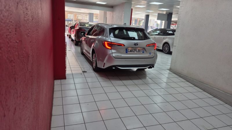 TOYOTA COROLLA TOURING SPORTS 184cv DYNAMIC BUSINESS/1 ERE MAIN/TVA RECUPERABLE