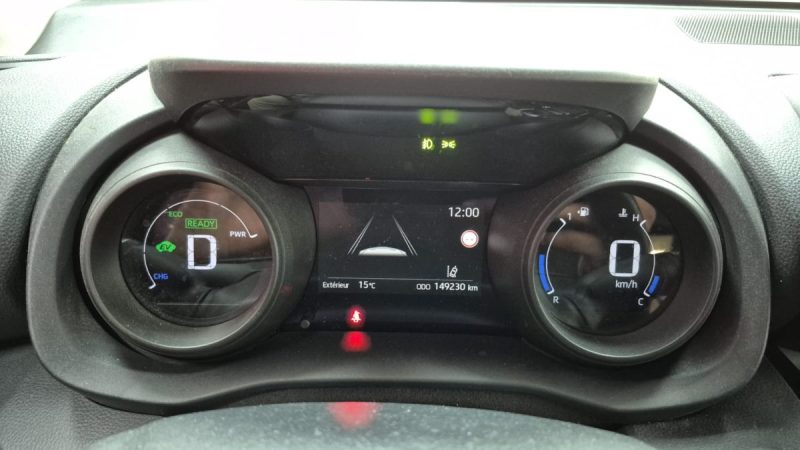 TOYOTA YARIS CROSS SUV 116h HYBRIDE DYNAMIC BUSINESS/1 ERE MAIN/TVA RECUP 2023