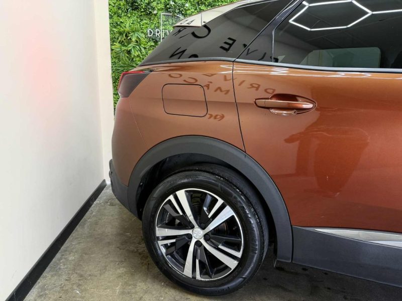 PEUGEOT 3008 1.2 PureTech 130ch Active S&S MOTEUR NEUF 2018