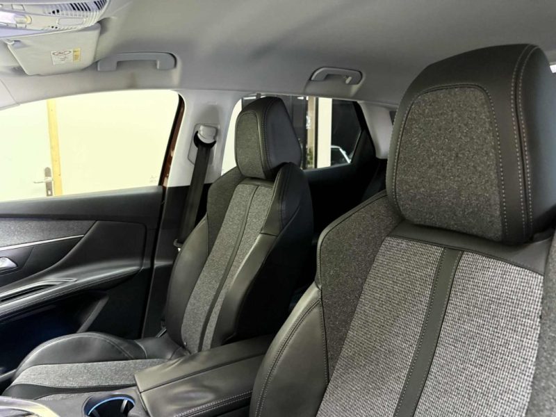 PEUGEOT 3008 1.2 PureTech 130ch Active S&S MOTEUR NEUF 2018