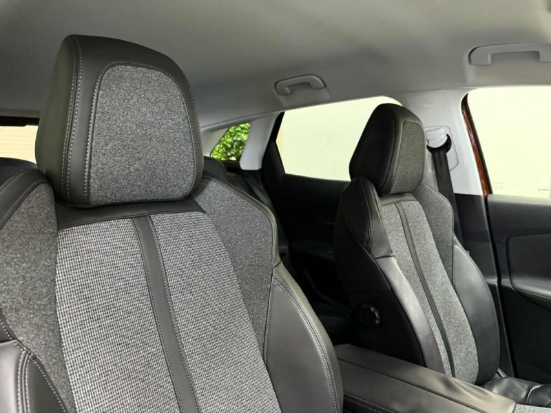 PEUGEOT 3008 1.2 PureTech 130ch Active S&S MOTEUR NEUF 2018