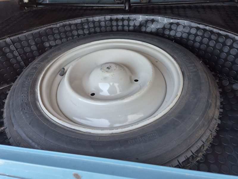 CITROEN 2CV FRANCE 3 1983