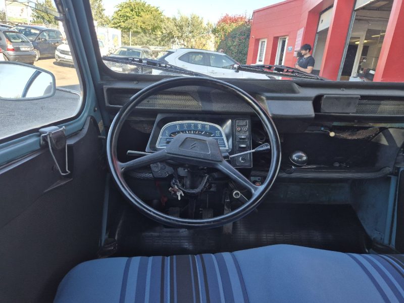 CITROEN 2CV FRANCE 3 1983