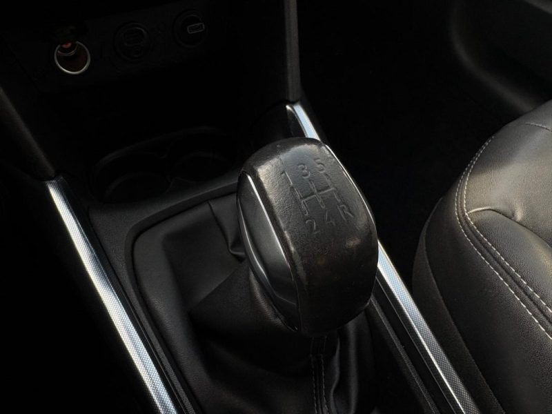 PEUGEOT 2008 1.6 HDi 92ch 🚗 Distri neuve 🔧 / Clim ❄️ / Reprise / Garantie 6 mois ✅