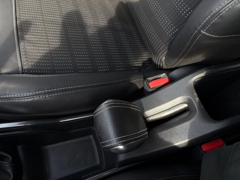 PEUGEOT 2008 1.6 HDi 92ch 🚗 Distri neuve 🔧 / Clim ❄️ / Reprise / Garantie 6 mois ✅