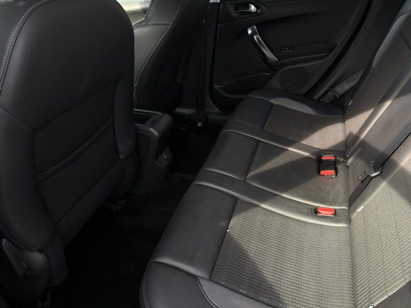 PEUGEOT 2008 1.6 HDi 92ch 🚗 Distri neuve 🔧 / Clim ❄️ / Reprise / Garantie 6 mois ✅