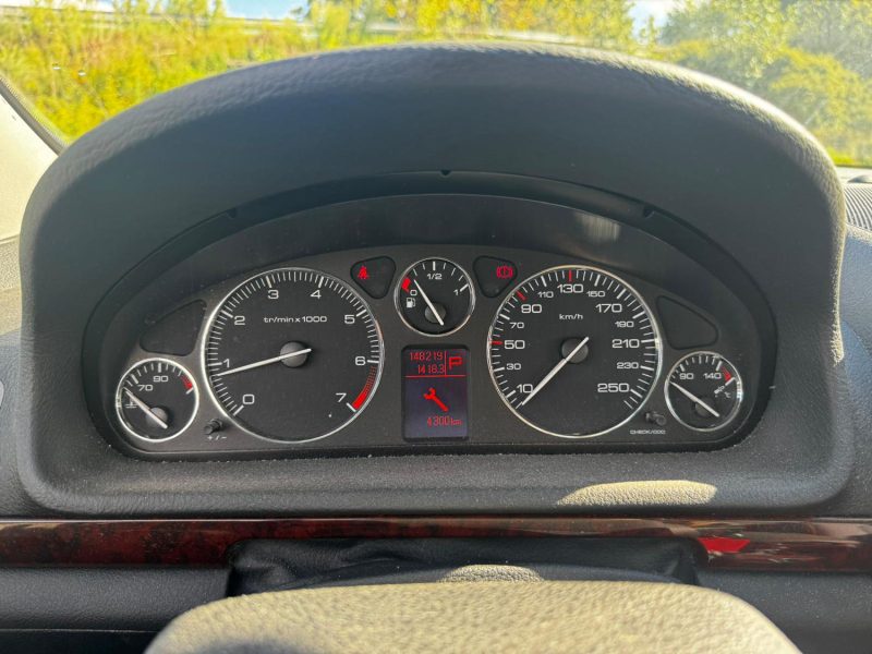 PEUGEOT 407 2.0 16V EXECUTIVE BA 2005