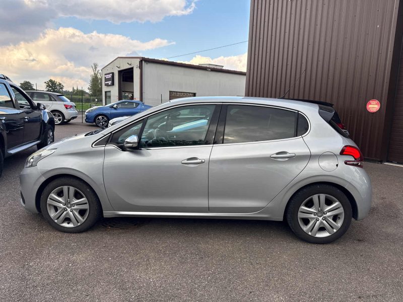 PEUGEOT 208 1.6 BlueHDi 100 Allure 
