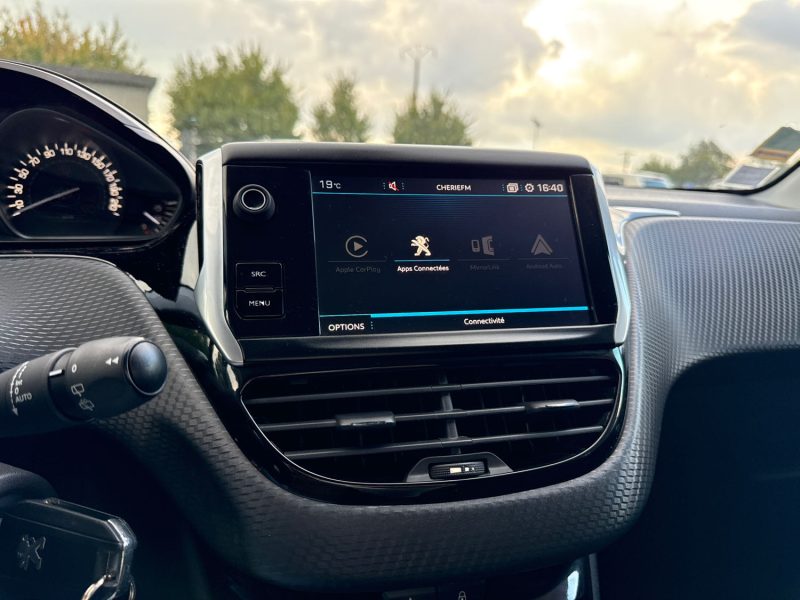 PEUGEOT 208 1.6 BlueHDi 100 Allure 